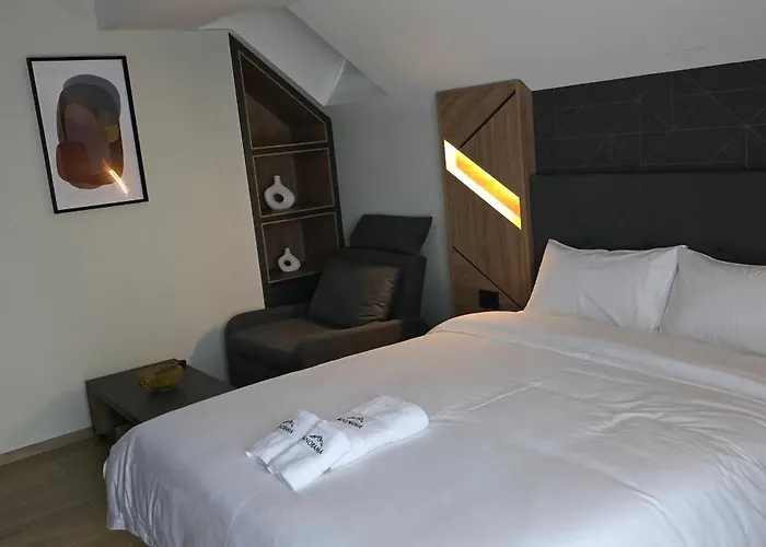 Bor 007 Tara, Kaluderske Bare Apartment