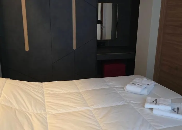 Bor 007 Tara, Kaluderske Bare *